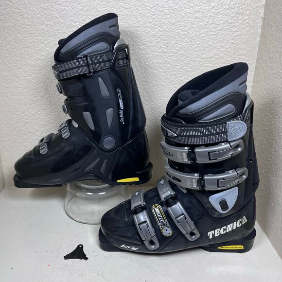 Tecnica Innotec Ti 8.1 AVS Black Buckle Co-Mold Carve Control Ski Boots Men 7.5 - Picture 2 of 7